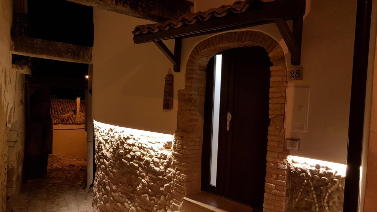 Il Centro Storico Grottole Exterior foto