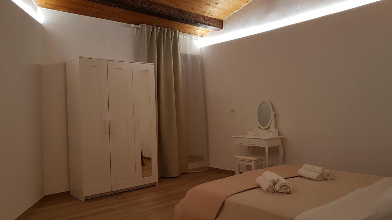 Il Centro Storico Grottole Exterior foto