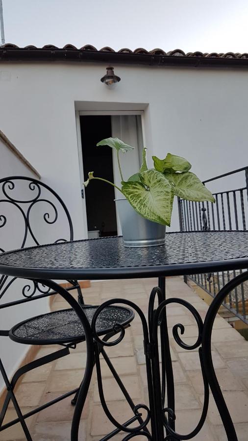 Il Centro Storico Grottole Exterior foto