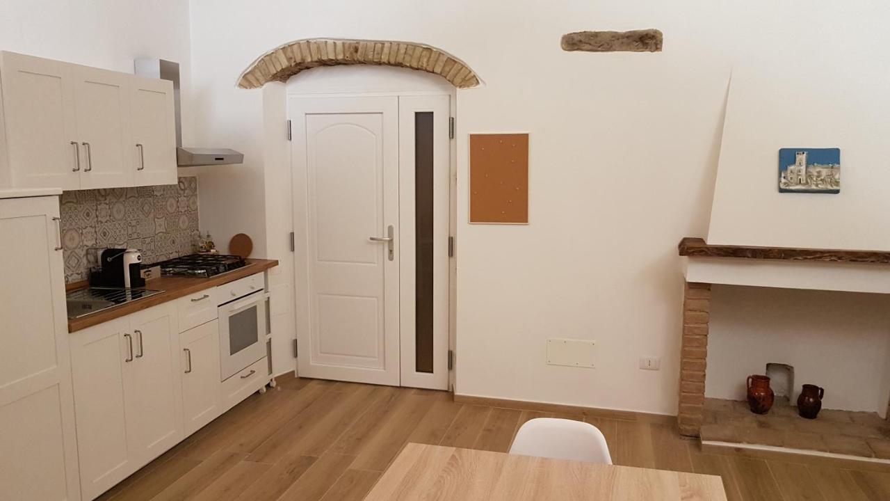 Il Centro Storico Grottole Exterior foto