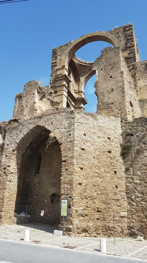 Il Centro Storico Grottole Exterior foto