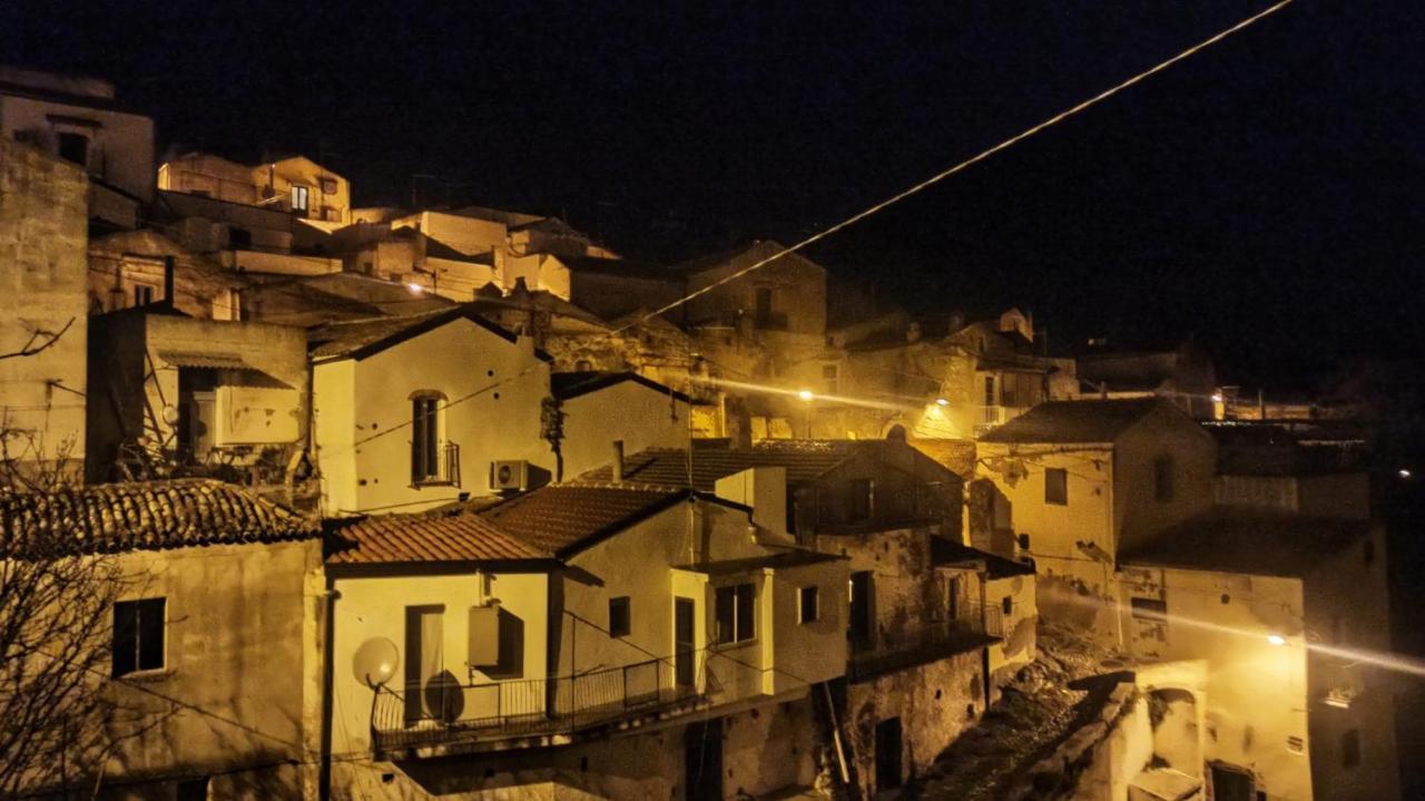 Il Centro Storico Grottole Exterior foto