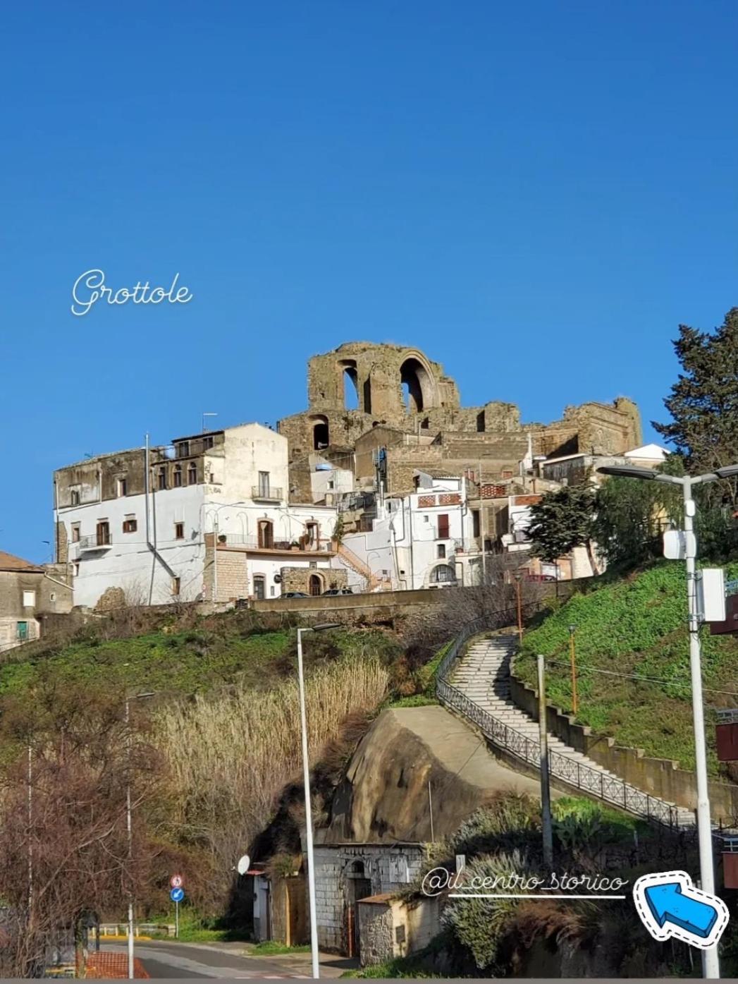 Il Centro Storico Grottole Exterior foto